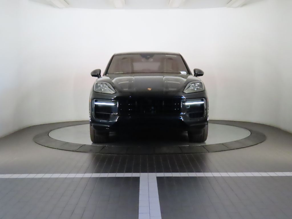 Thumbnail: 2025 Porsche  - 10