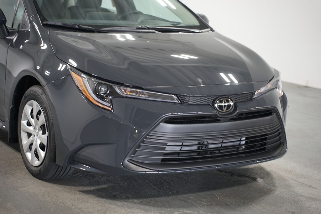 Thumbnail: 2025 Toyota Corolla - 4
