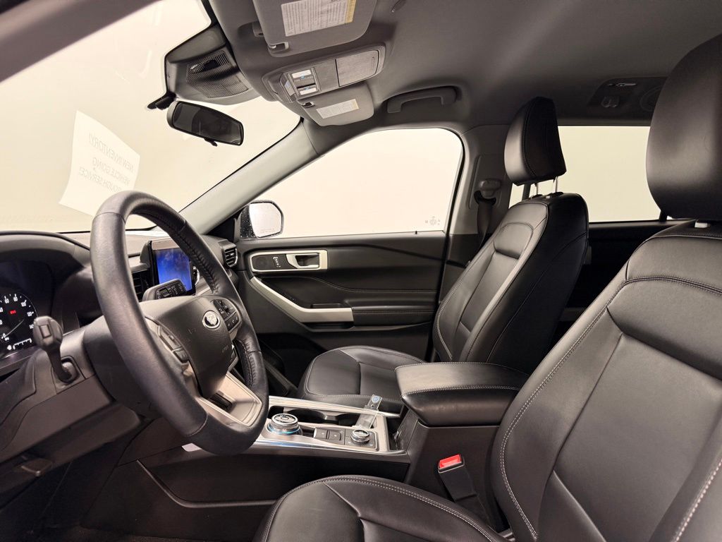 Thumbnail: 2023 Ford Explorer - 10