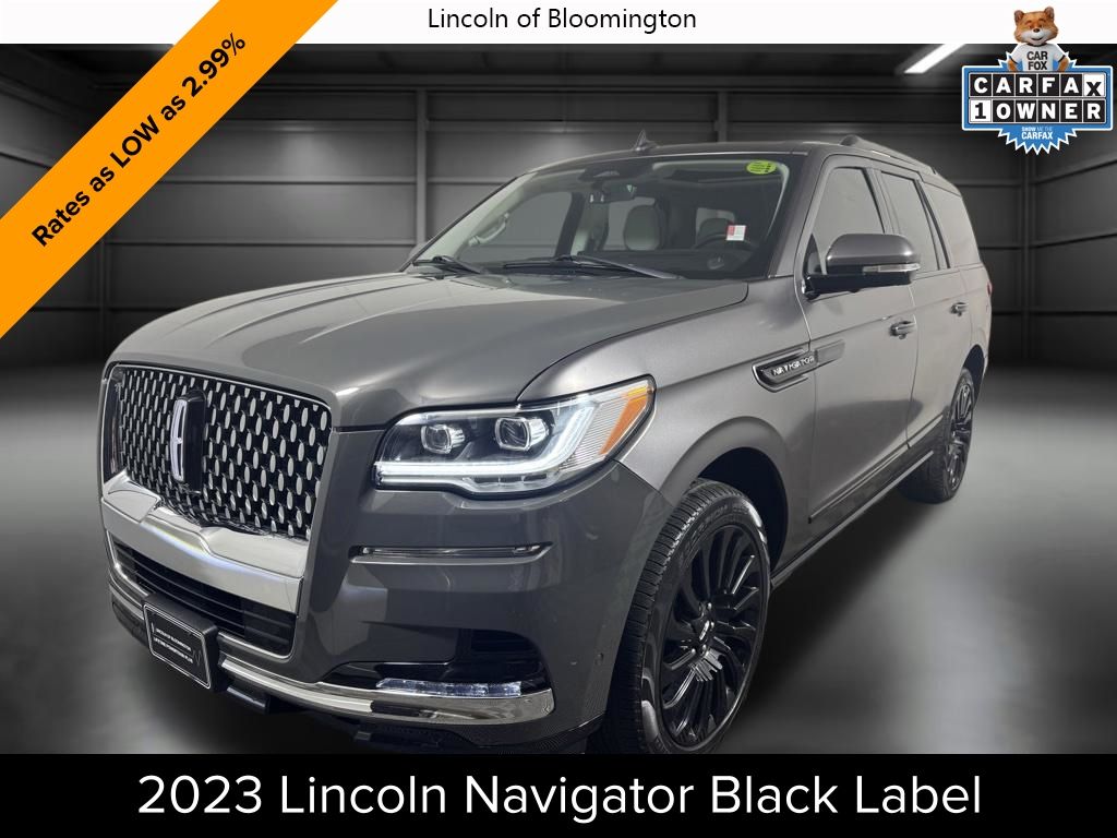 Black (Chroma Caviar Dark Gray Metallic Clearcoat) 2023 Lincoln Navigator Black Label 4WD SUV / Crossover Four-Wheel Drive Automatic