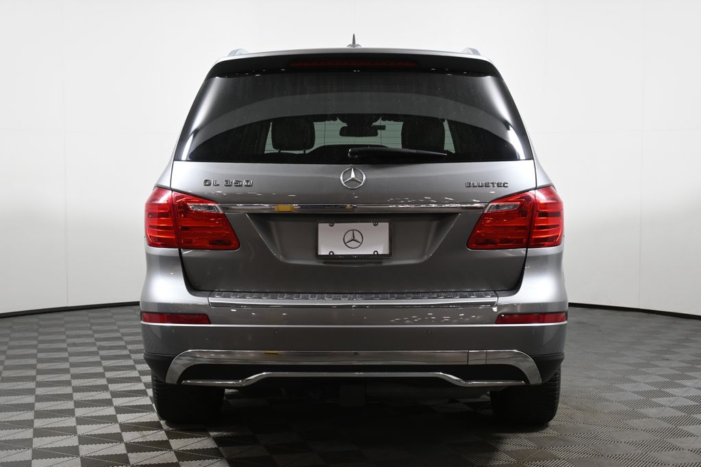 Thumbnail: 2015 Mercedes-Benz GL-Class - 9