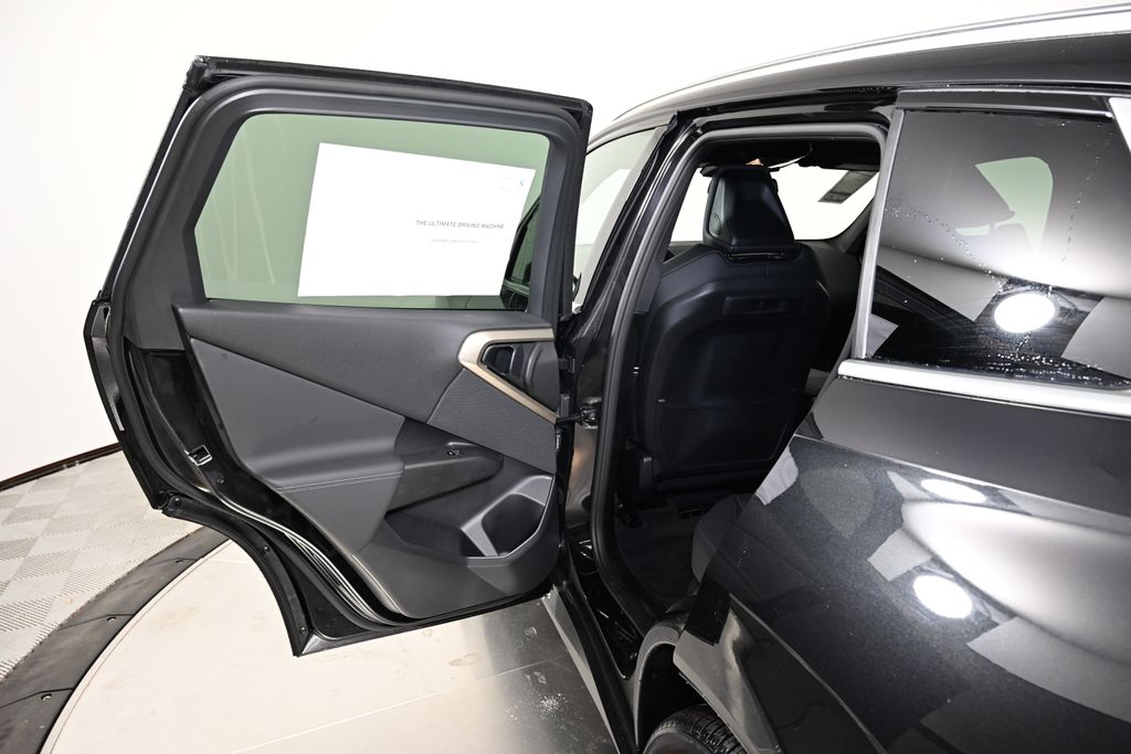 Thumbnail: 2025 BMW X3 - 23