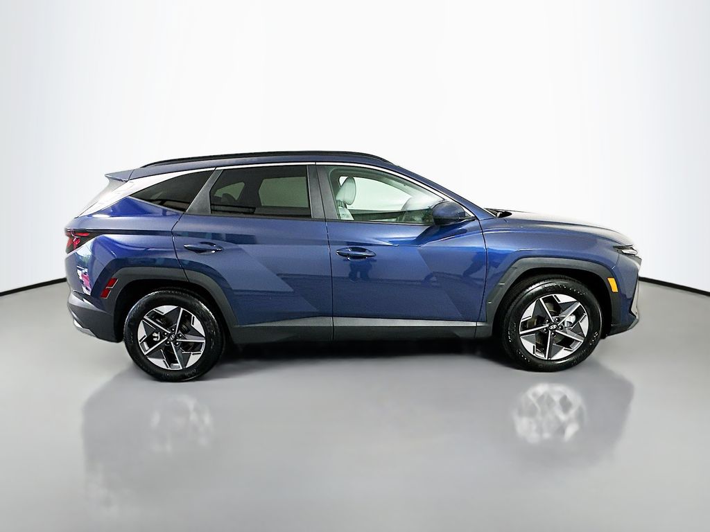 Thumbnail: 2026 Hyundai Tucson - 4