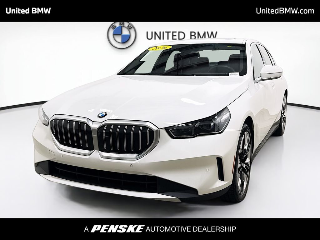 Thumbnail: 2026 BMW 5 Series - 1