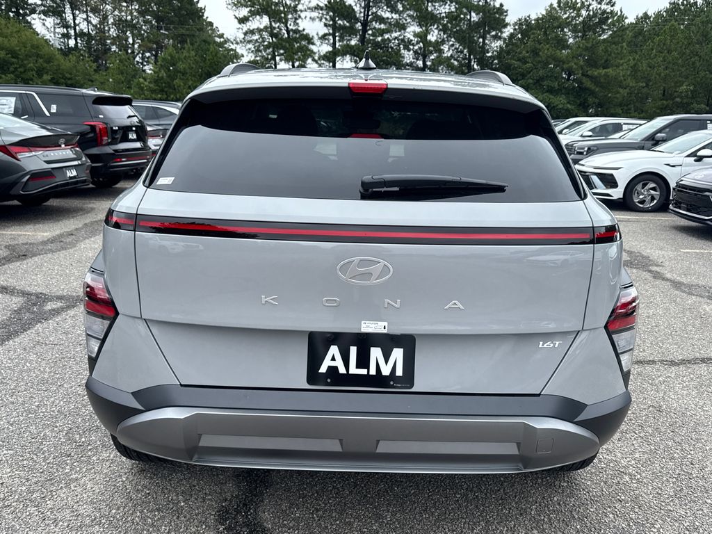 2026 Hyundai Kona SEL photo 4