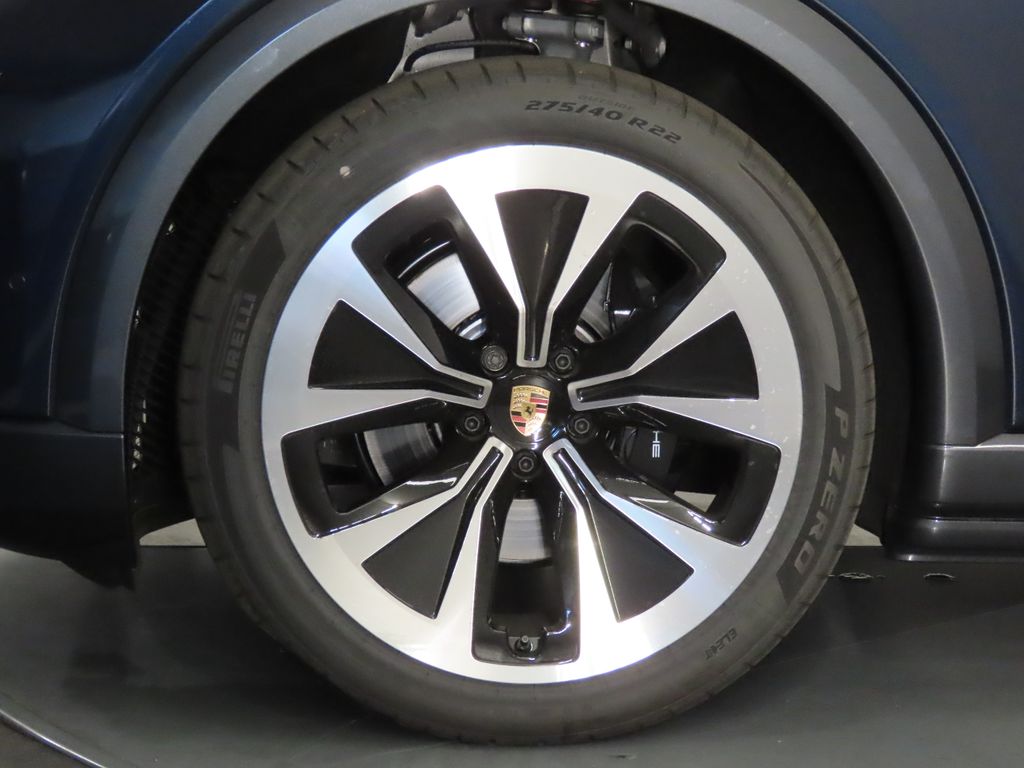 Thumbnail: 2026 Porsche  - 11