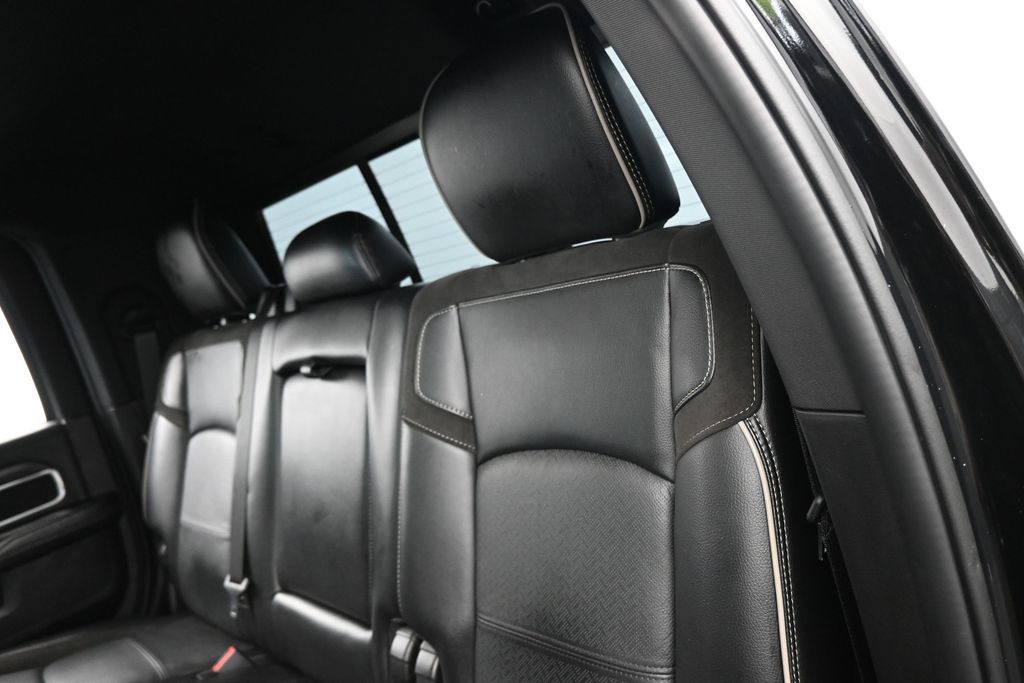 Used 2024 Diamond Black Crystal Pearlcoat Ram Laramie image 33
