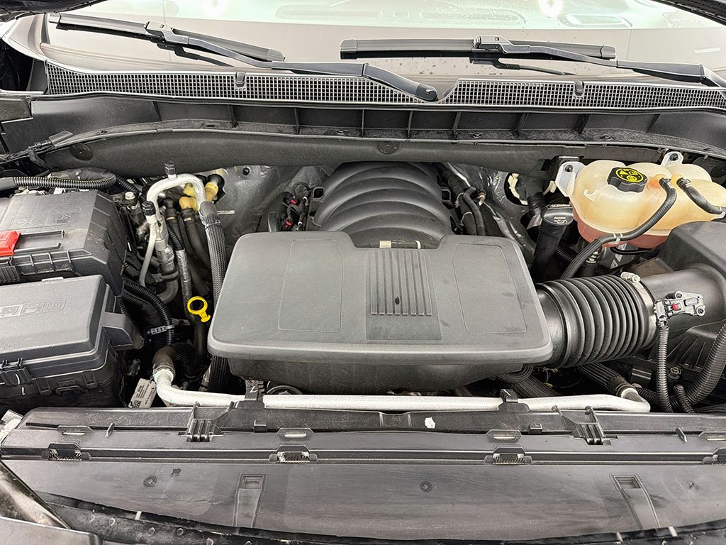 Used 2023 Black Chevrolet RST image 22
