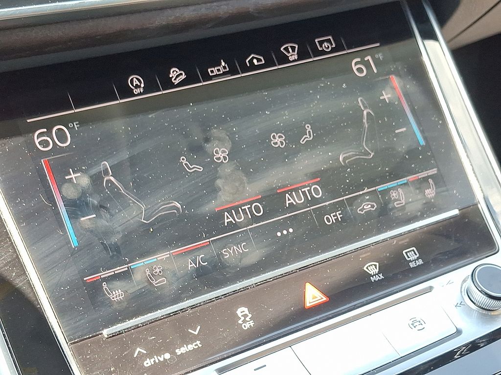 Thumbnail: 2020 Audi Q8 - 19