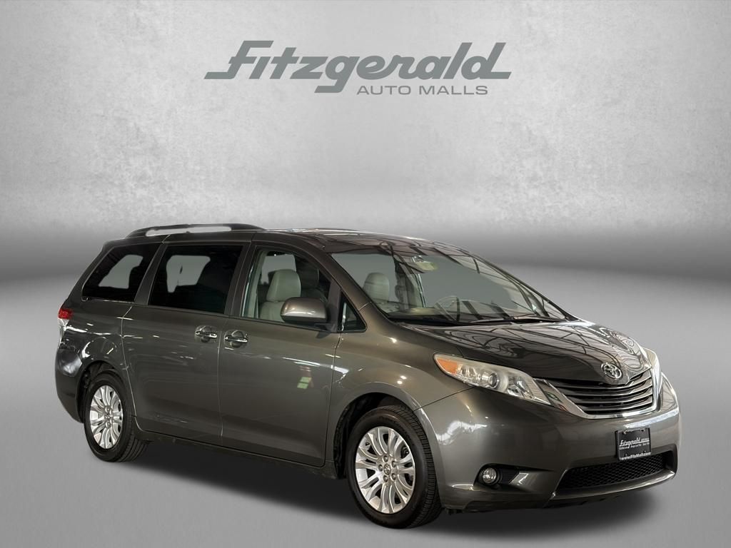 Cypress Pearl 2012 Toyota Sienna XLE 7-Passenger Minivan Front-Wheel Drive 6-Speed Automatic Overdrive
