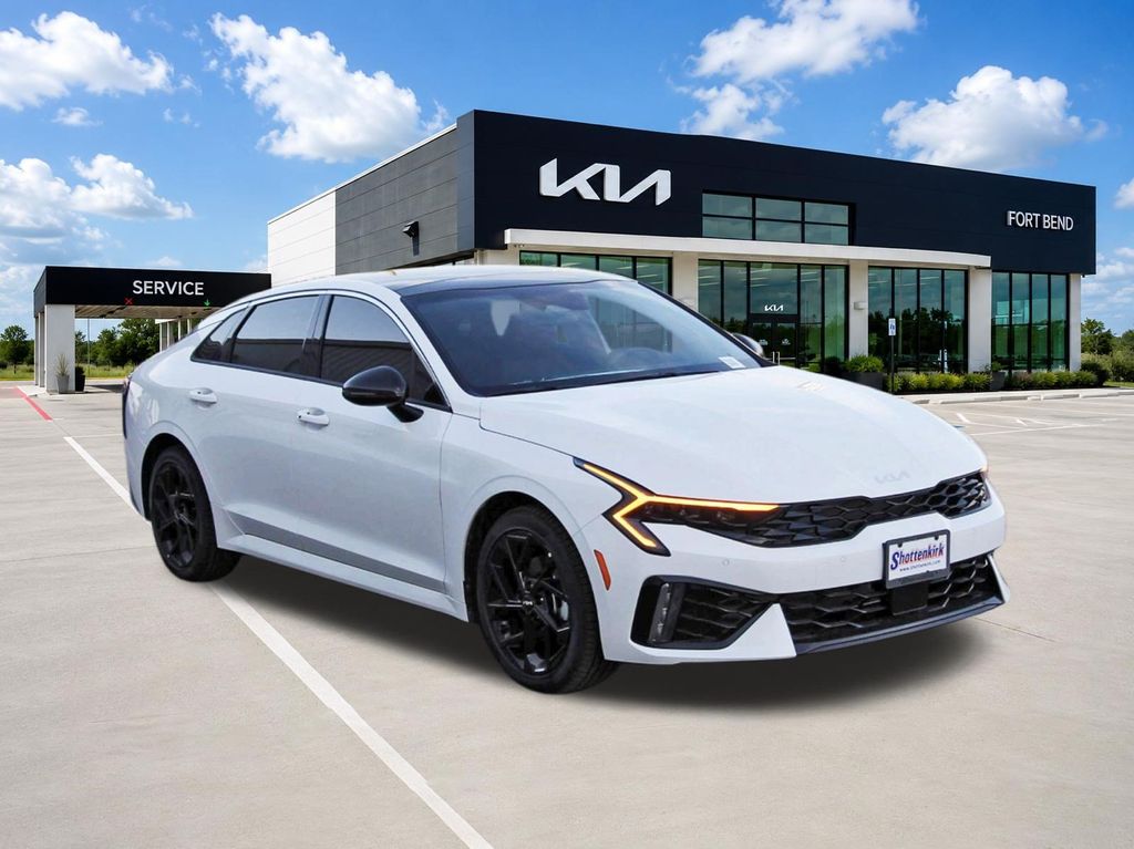 New 2026 Kia K5 Sedan