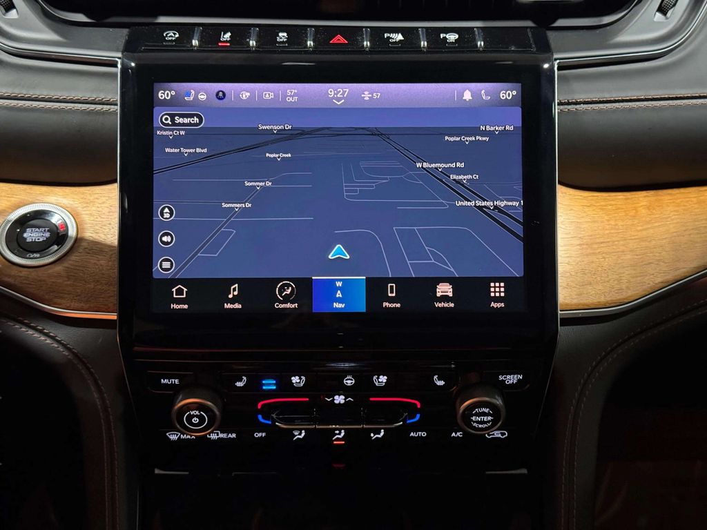 Used 2021 Diamond Black Crystal Pearlcoat Jeep Summit image 6