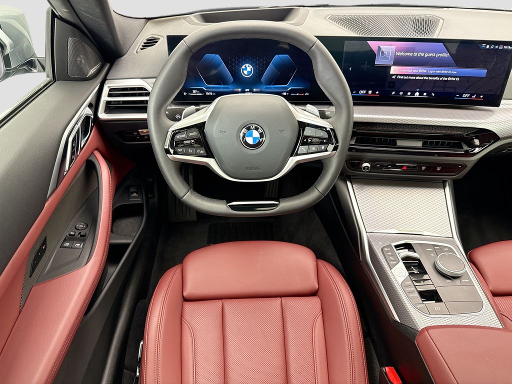 Thumbnail: 2026 BMW 4 Series - 10