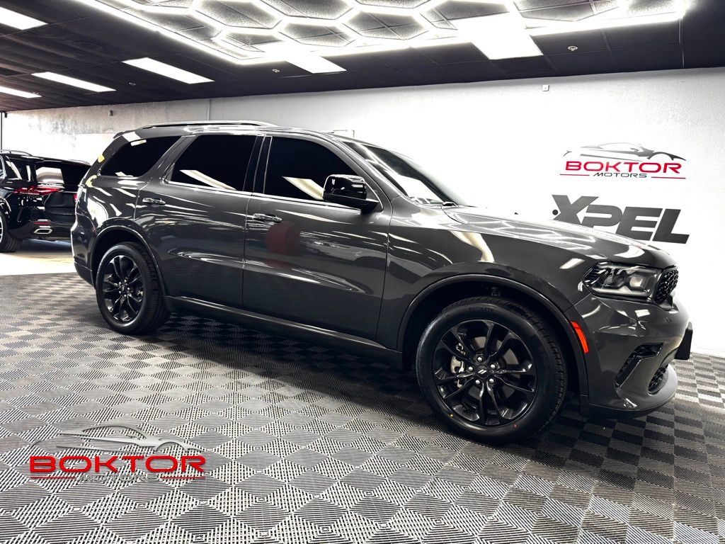 Gray 2024 Dodge Durango SUV / Crossover Rear-Wheel Drive 8-Speed Automatic