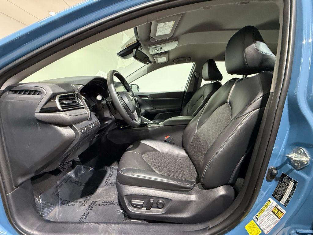 Thumbnail: 2024 Toyota Camry - 12