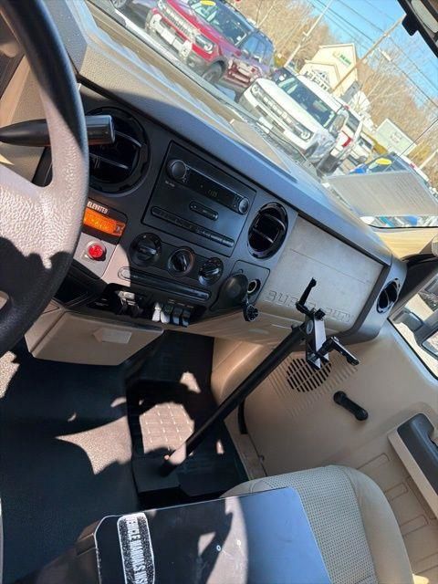 2008 Ford F-350SD White - Grieco Acura - Image 18