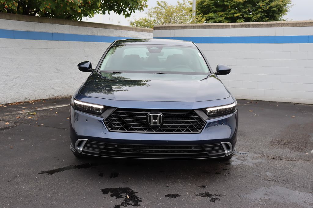 2025 Honda Accord Touring 8