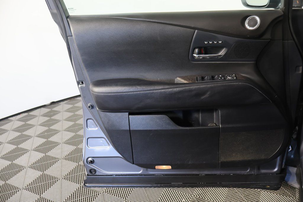 Thumbnail: 2015 Lexus RX - 10