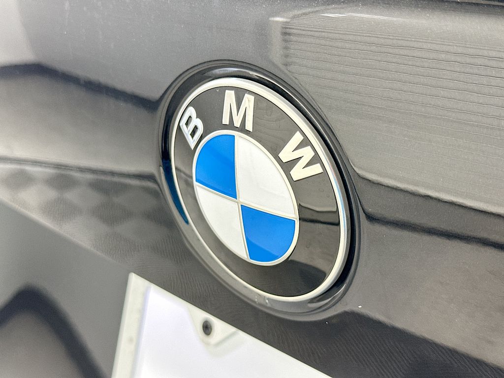 Thumbnail: 2026 BMW X5 - 22