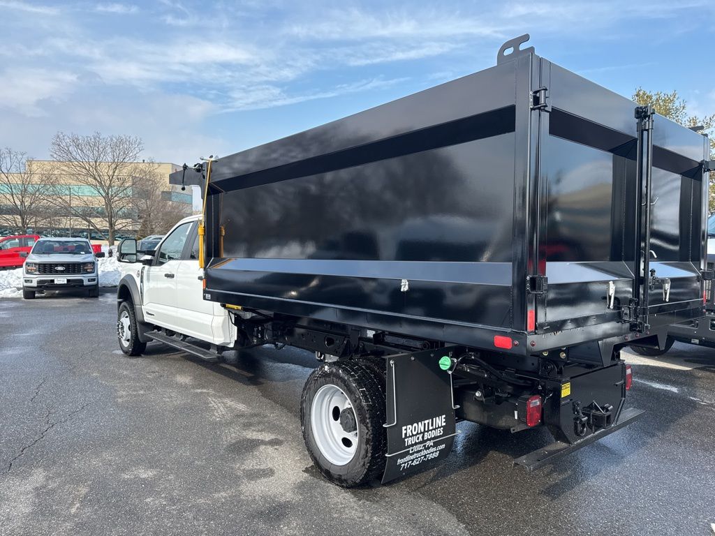 2025 Ford F-550 Chassis XL