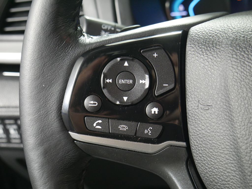 Thumbnail: 2021 Honda Odyssey - 18