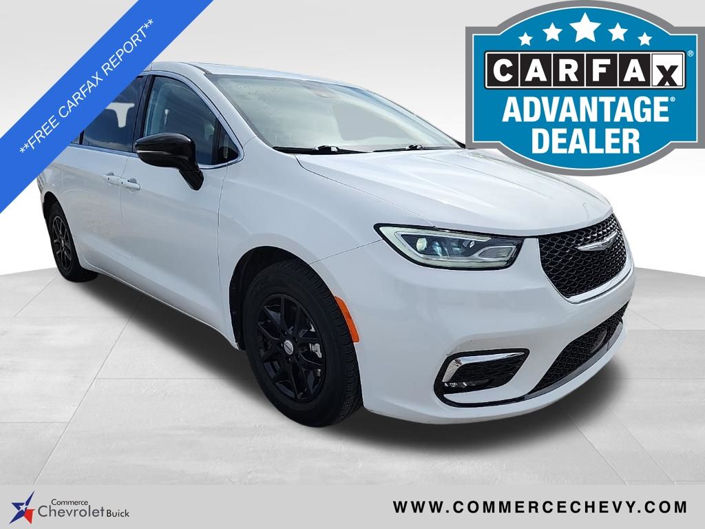 Bright White Clearcoat 2024 Chrysler Pacifica Touring L FWD Minivan Front-Wheel Drive 9-Speed Automatic