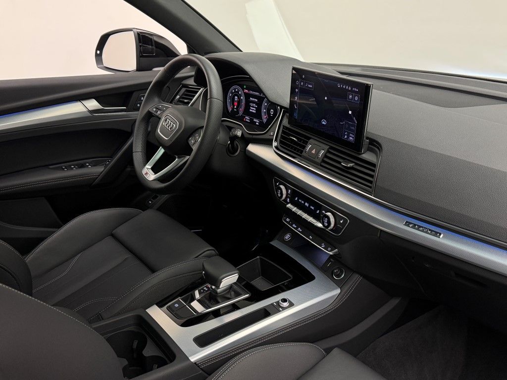 Thumbnail: 2025 Audi Q5 - 17