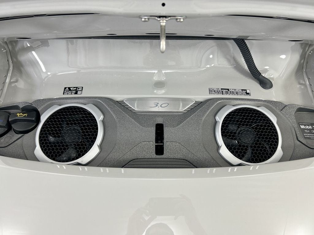 Thumbnail: 2026 Porsche 911 - 25