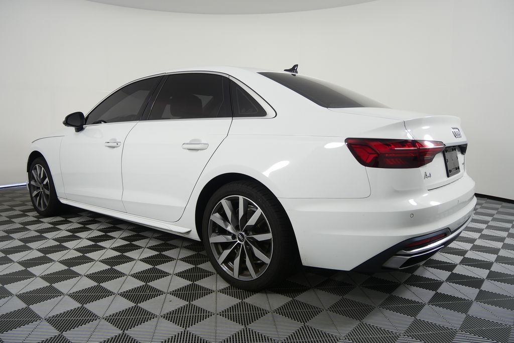 Thumbnail: 2022 Audi A4 - 5