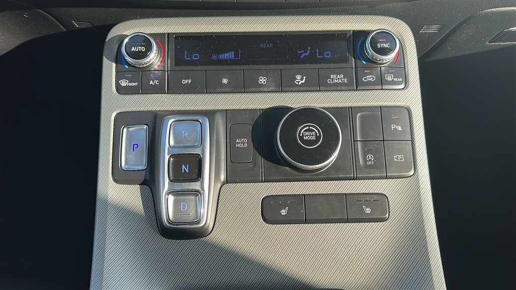 2025 Hyundai Palisade SEL Silver at Baytown Hyundai