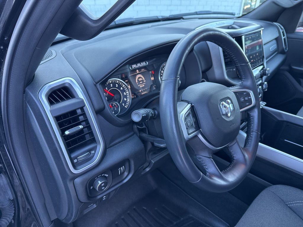 Certified Used 2022 Black Ram Big Horn/Lone Star image 37