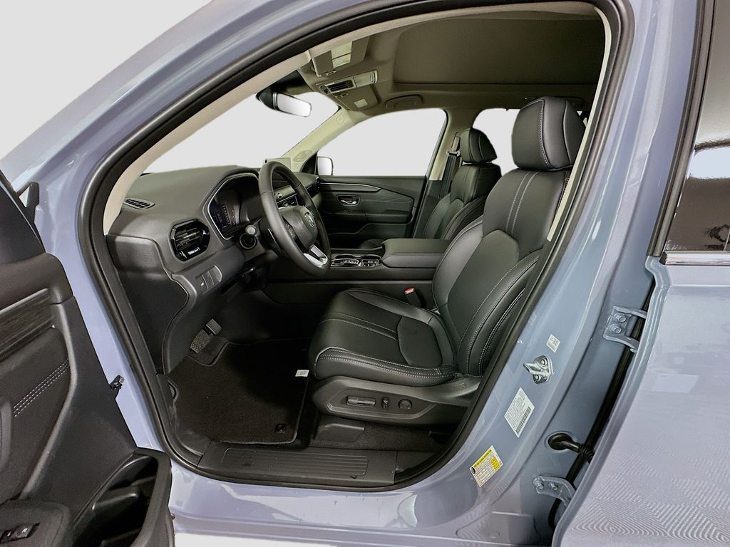 Thumbnail: 2026 Honda Pilot - 16