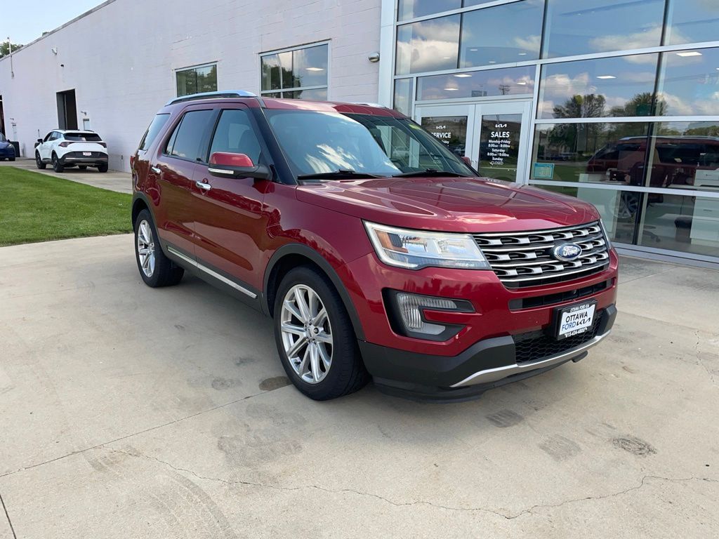 Ruby Red Metallic 2017 Ford Explorer SUV / Crossover Front-Wheel Drive 6-Speed Automatic