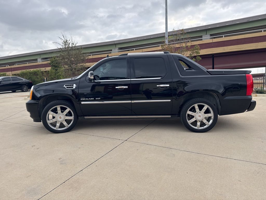 2013 Cadillac Escalade EXT Premium 17