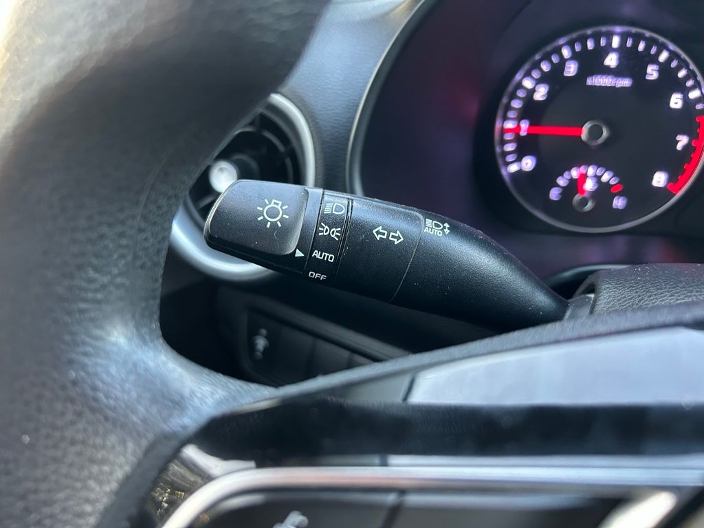 Thumbnail: 2022 Kia Forte - 20