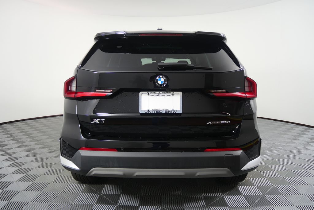 Thumbnail: 2023 BMW X1 - 4