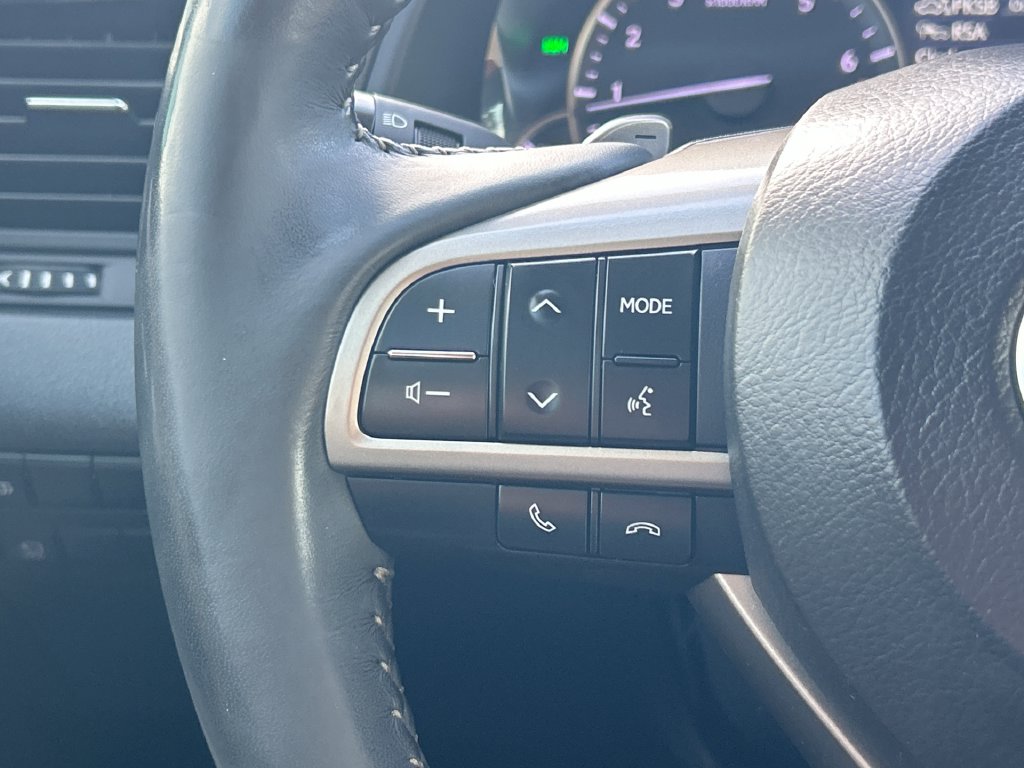 Thumbnail: 2022 Lexus RX - 24