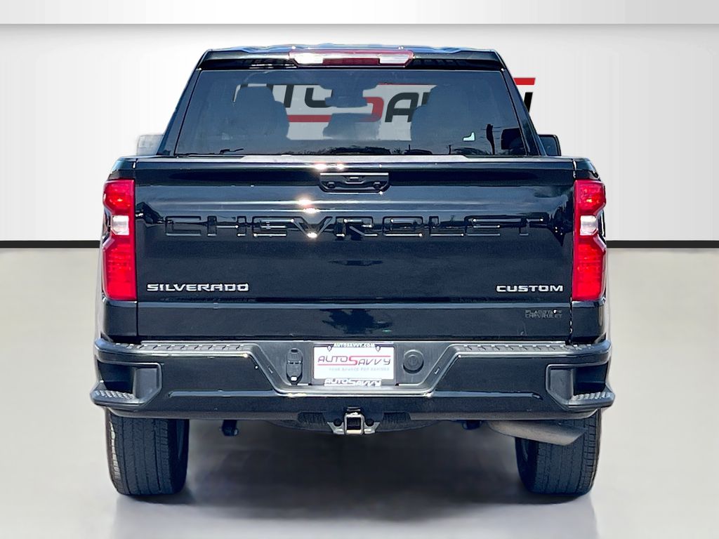 Used 2025 Black Chevrolet Custom image 6