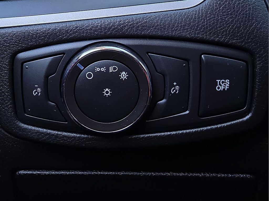 Used 2022 Ford Edge For Sale in Farmington, AR