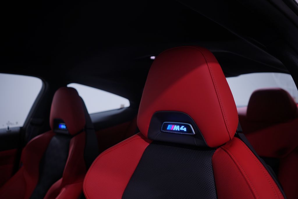 2026 BMW M4 Competition 8