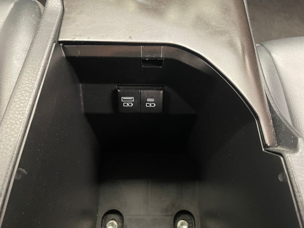 2022 Toyota Camry SE 30