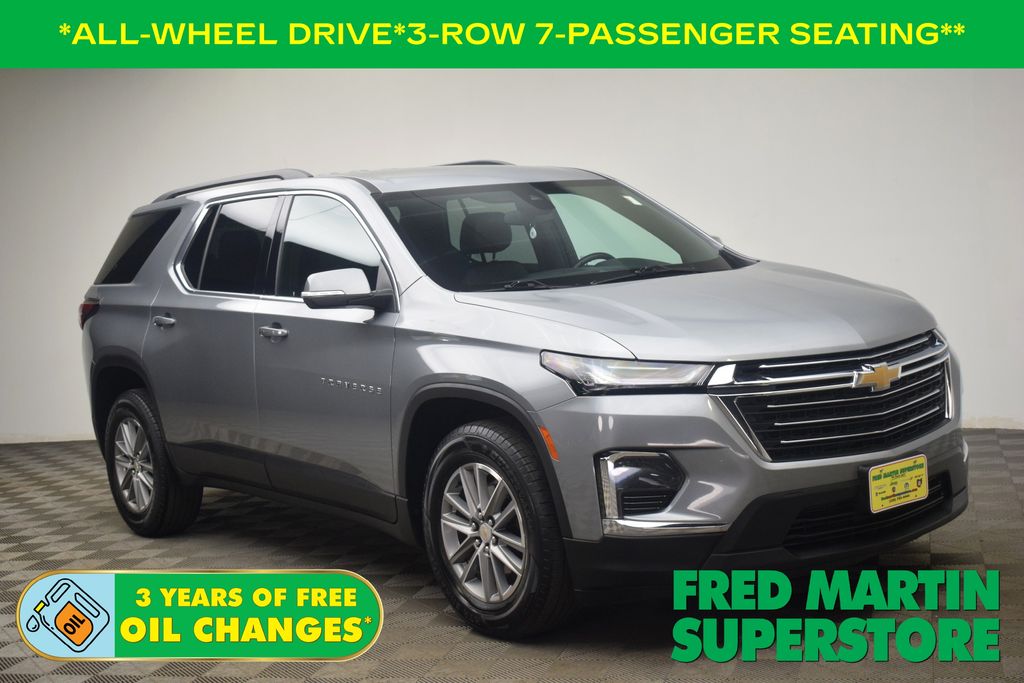used 2023 Chevrolet Traverse car, priced at $28,000