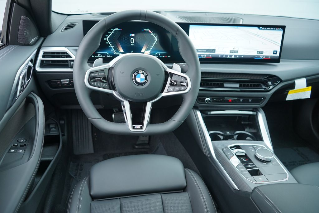 Thumbnail: 2026 BMW 4 Series - 14