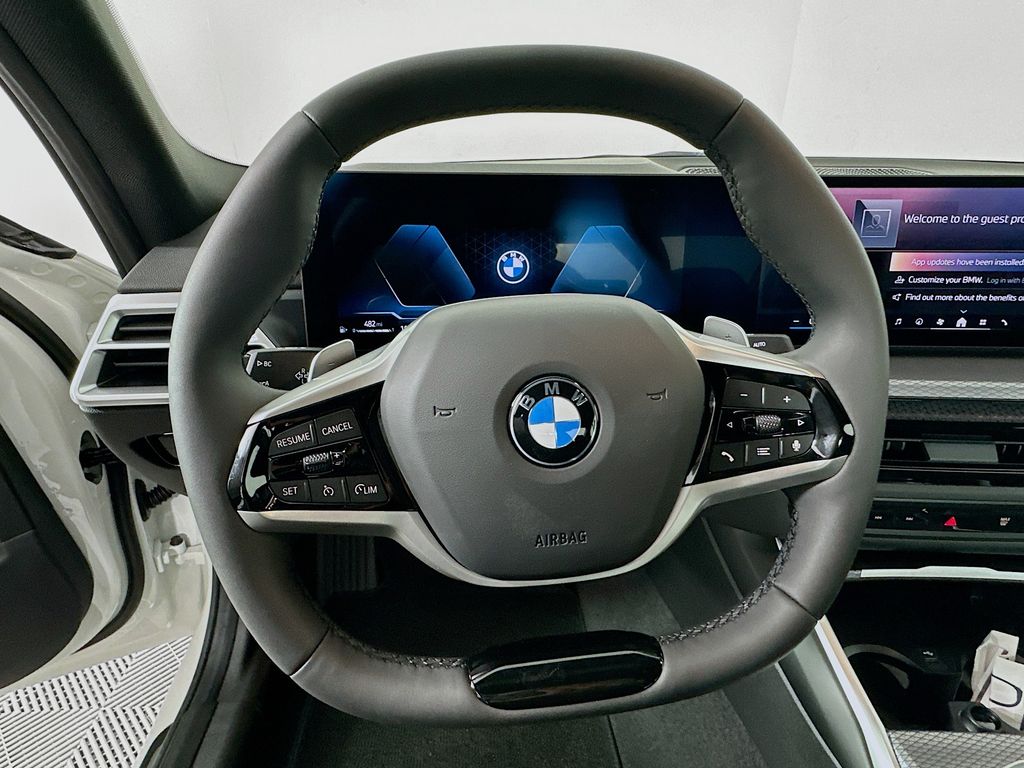 2025 BMW 3 Series 330i 10