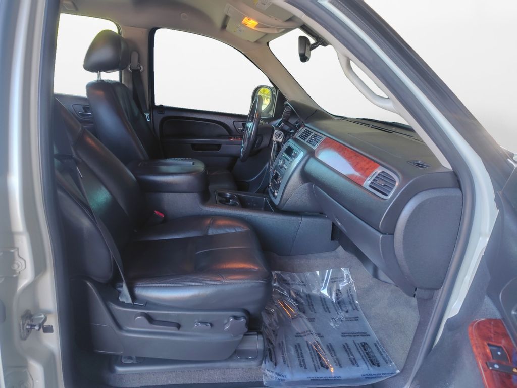 Used Car 2010 Gmc Yukon  Slt For Sale Under $10,000 In Austin, Texas