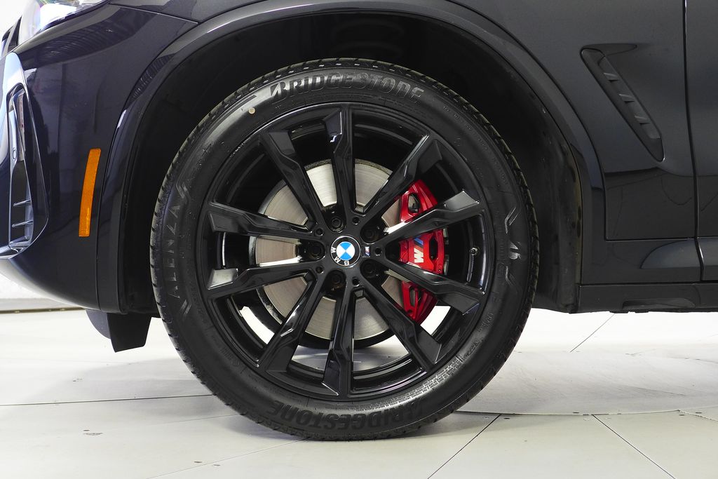 Thumbnail: 2023 BMW X4 - 5