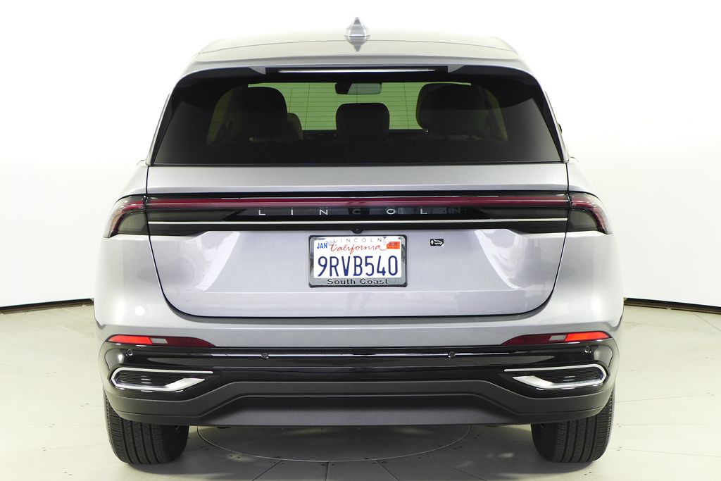 2024 Lincoln Nautilus Premiere 8