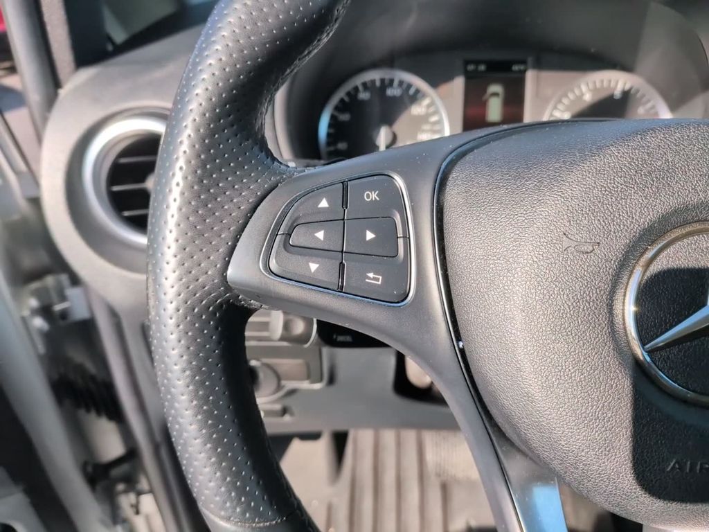 Used 2017  Mercedes-Benz Passenger image 18