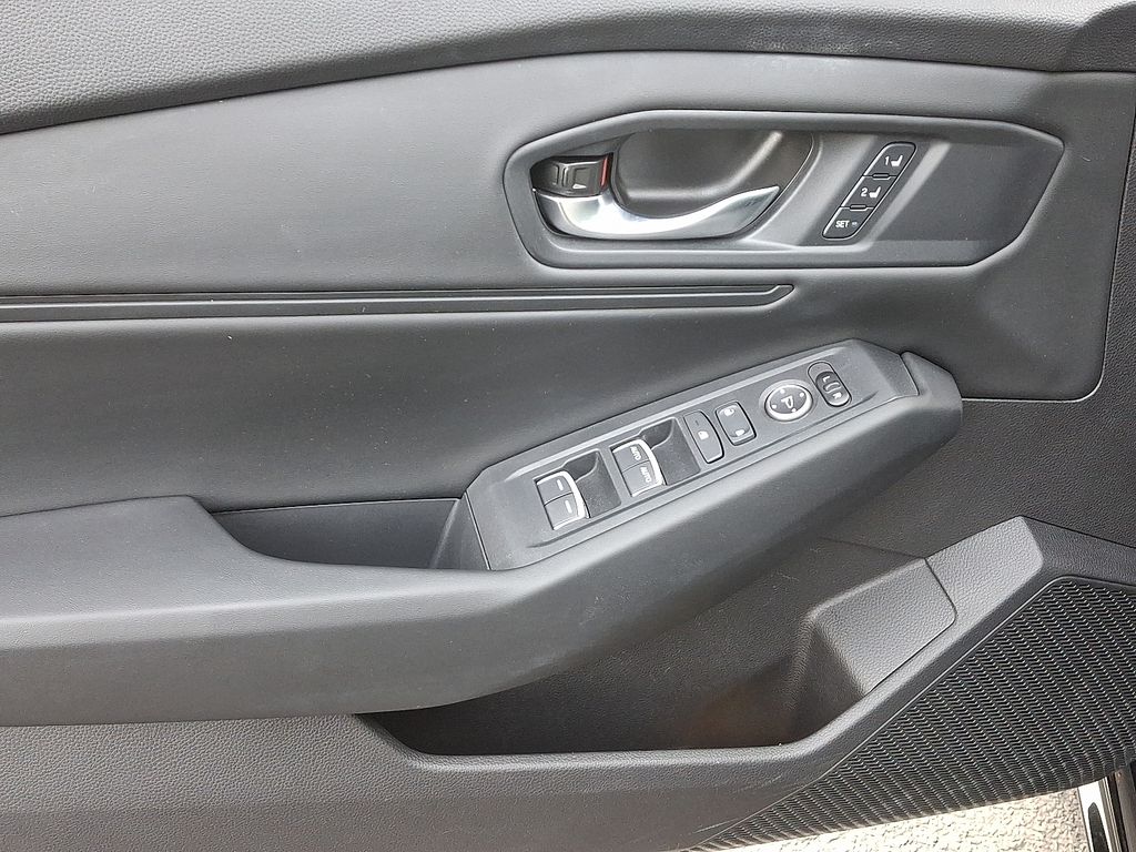 Thumbnail: 2023 Honda Accord - 13