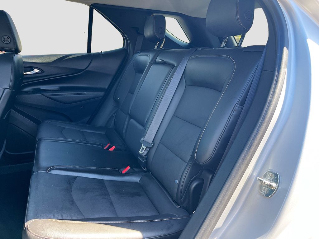 Used 2020 Silver Chevrolet Premier image 23